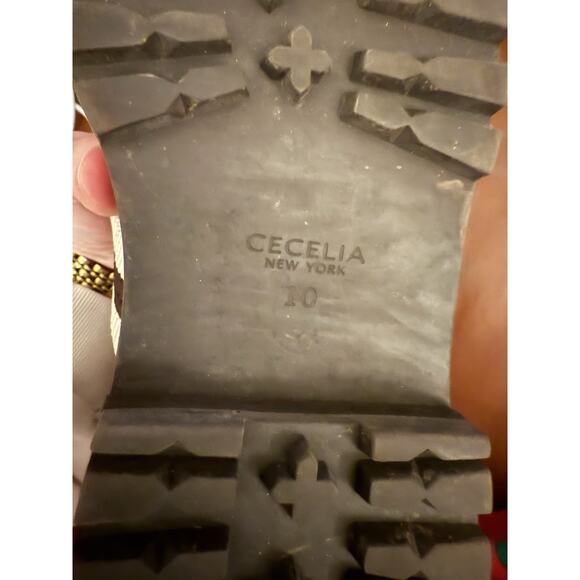 Anthropologie Cecelia Harriet Chelsea Boot Taupe Suede Lug Sole Buckle 10 - Picture 5 of 5